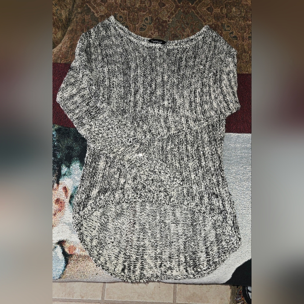 BEBE sweater Sz Xs